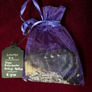Energy Clearing Saging Kit With Palo Santo, White Sage, And Turkey Feathers
